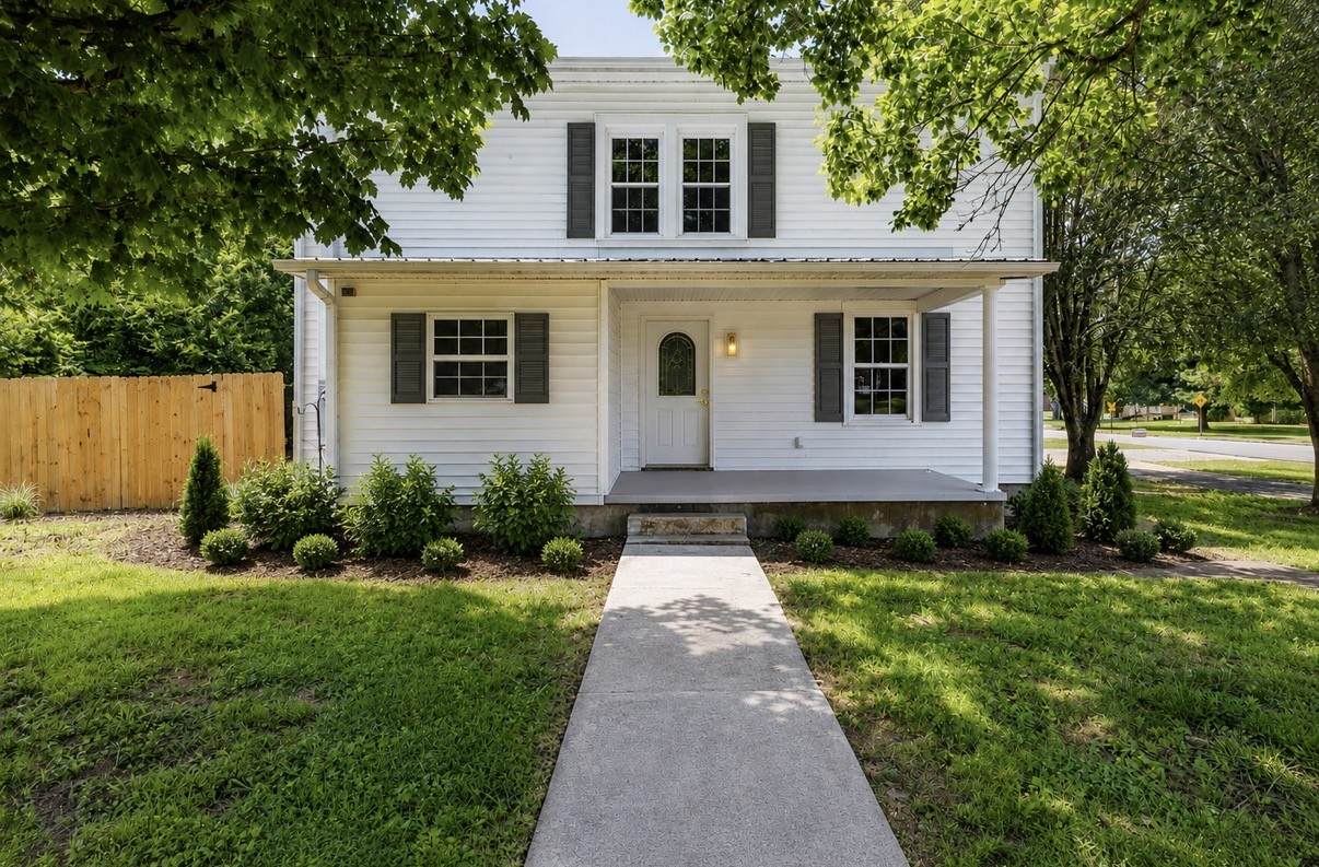 1410 Mill St - Photo 1