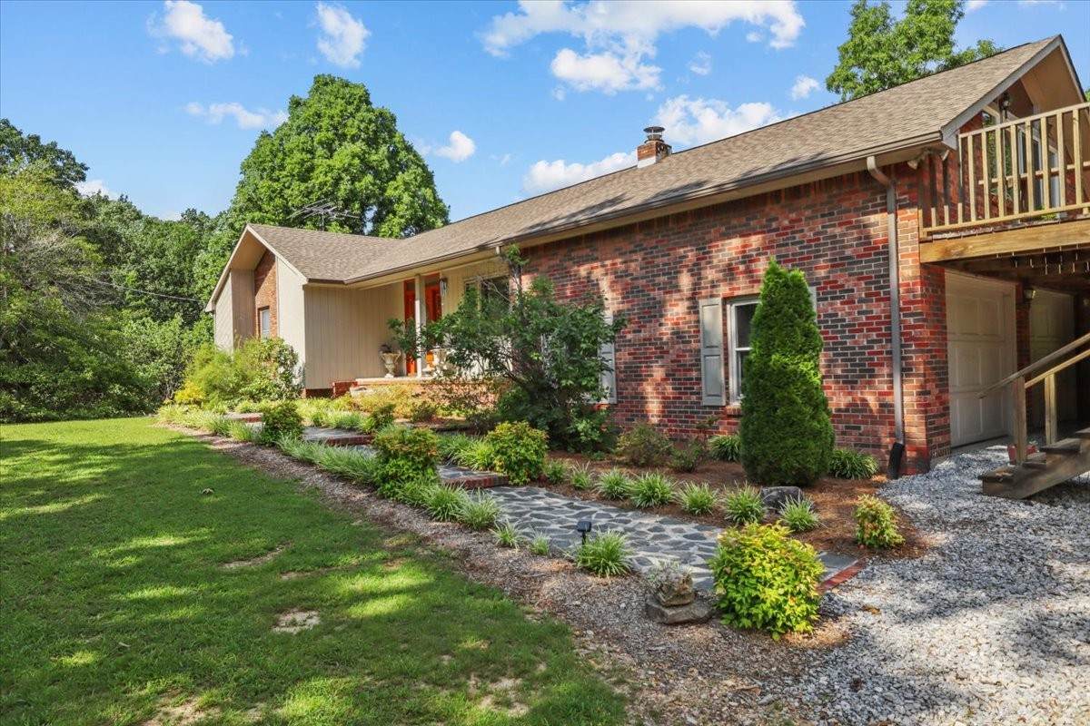3438 Highway 13 N - Photo 1