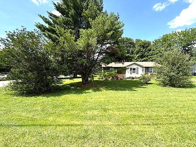 1438 Veterans Pkwy - Photo 1