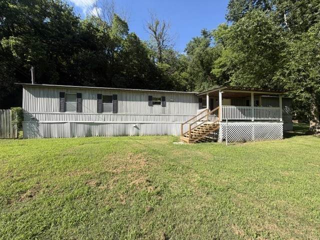 1040 Chestnut Rd - Photo 1