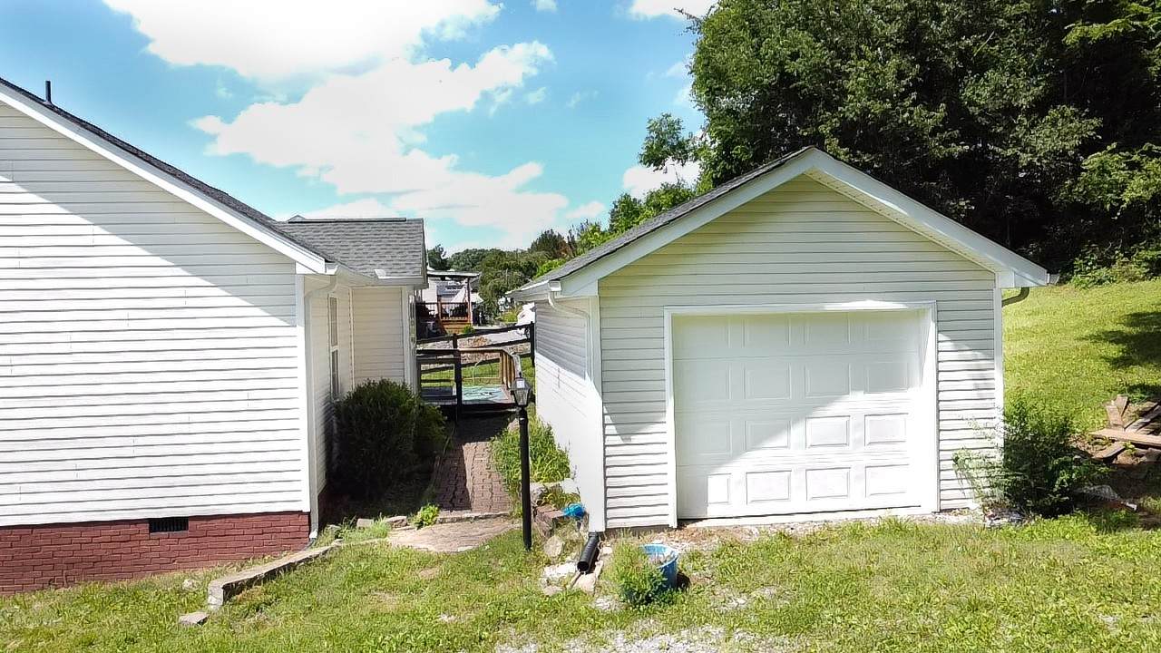 https://bt-photos.global.ssl.fastly.net/nashville/orig_boomver_1_RTC3245898-1.jpg