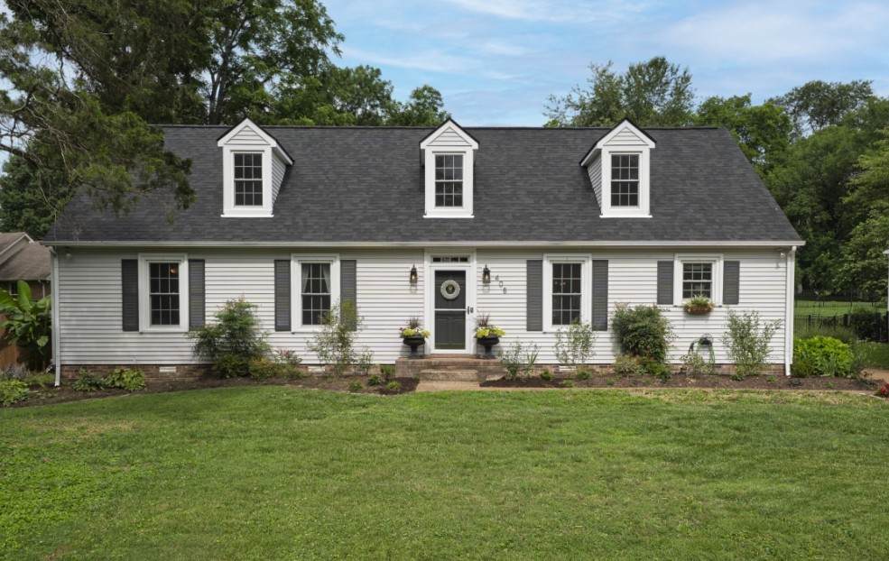 408 Cotton Ln - Photo 1