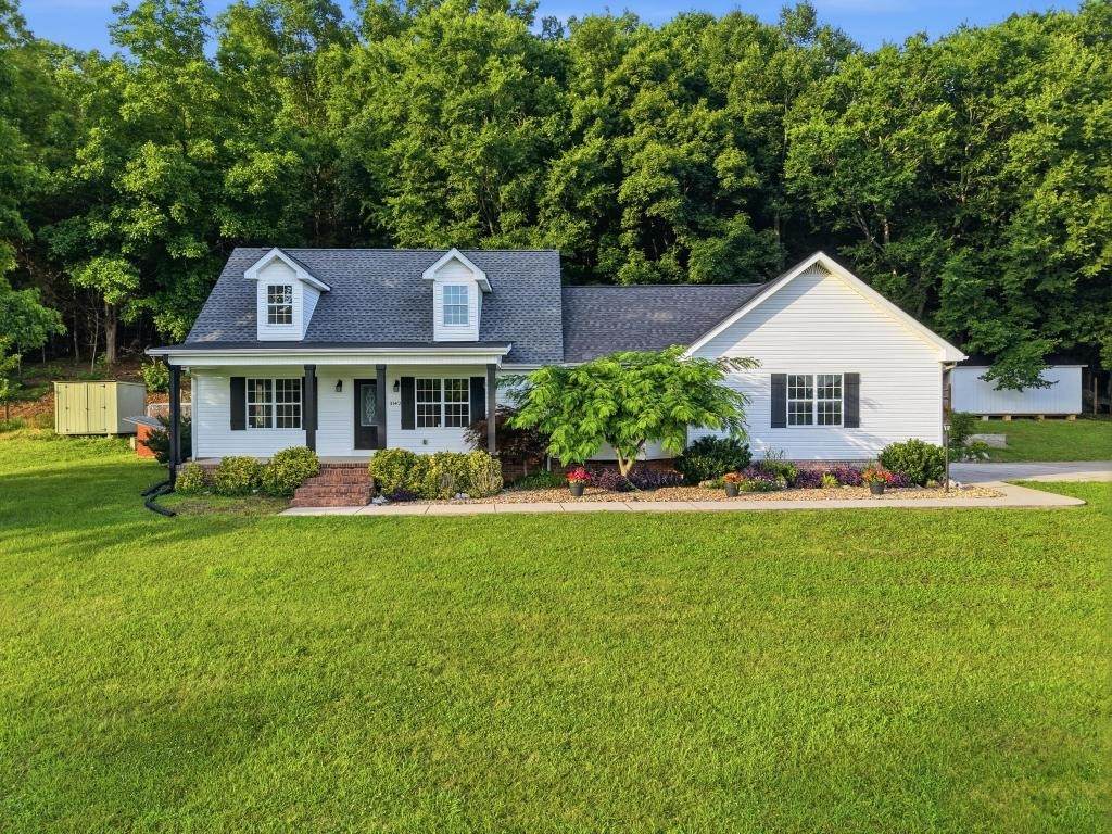 3142 Sparks Dr - Photo 1