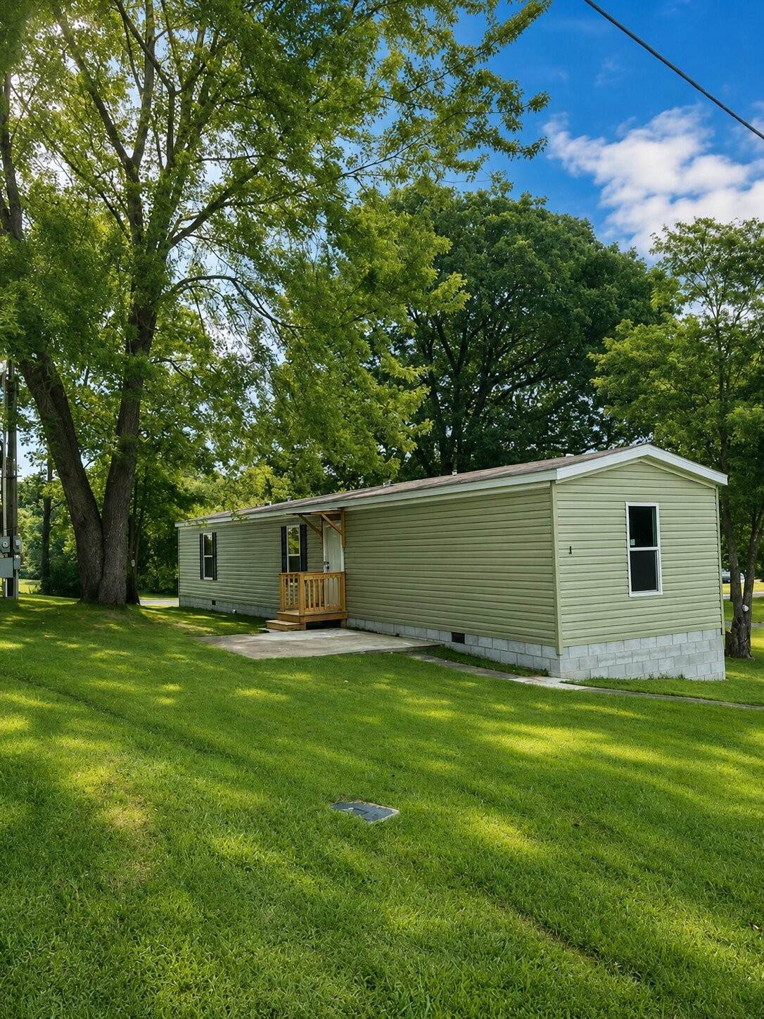 1114 Short St - Photo 1