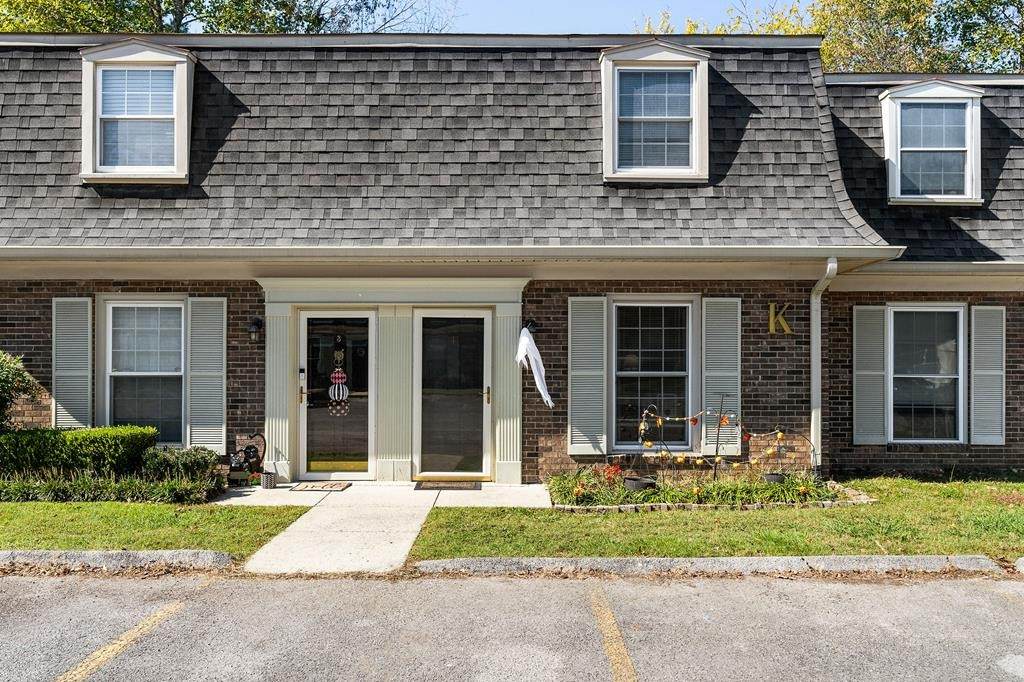 1010 Country Club Rd - Photo 1