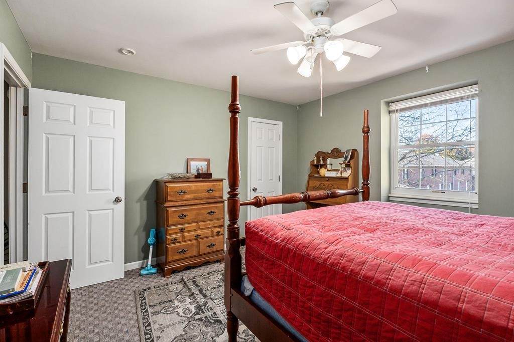 https://bt-photos.global.ssl.fastly.net/nashville/orig_boomver_1_RTC3250690-1.jpg