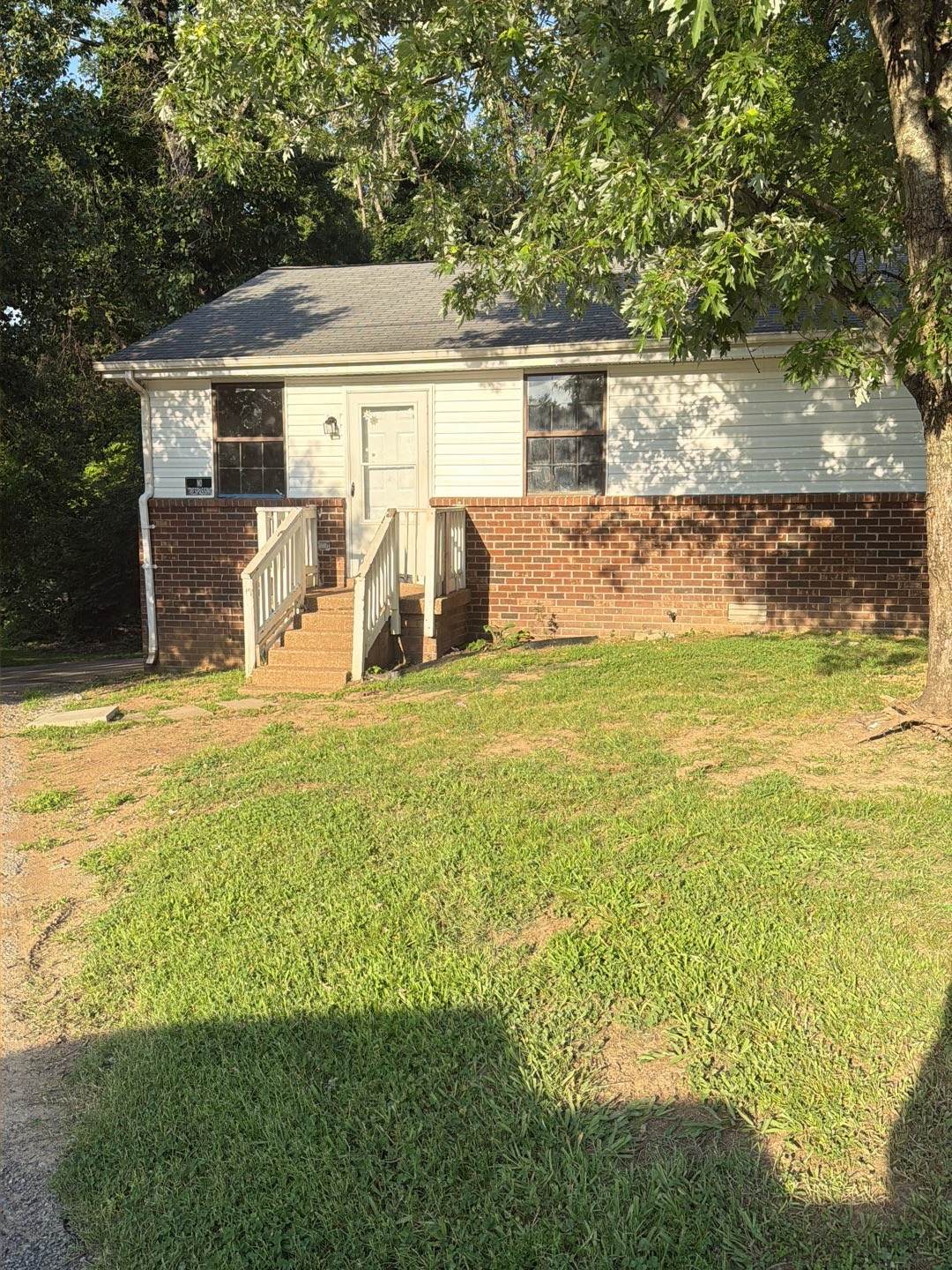3351 White Pine Dr - Photo 1