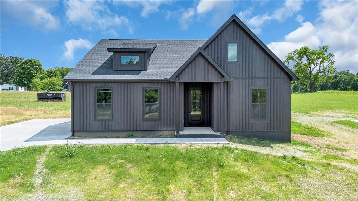 1521 Smartt Station Rd - Photo 1