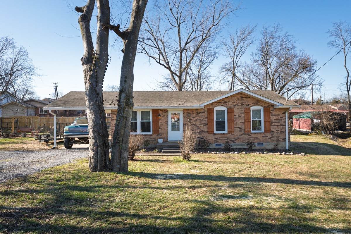 139 Laurel Ct - Photo 1
