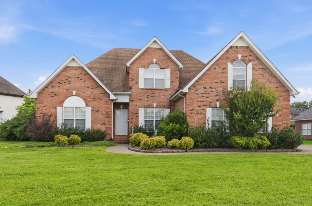 1201 Frinton Ct - Photo 1