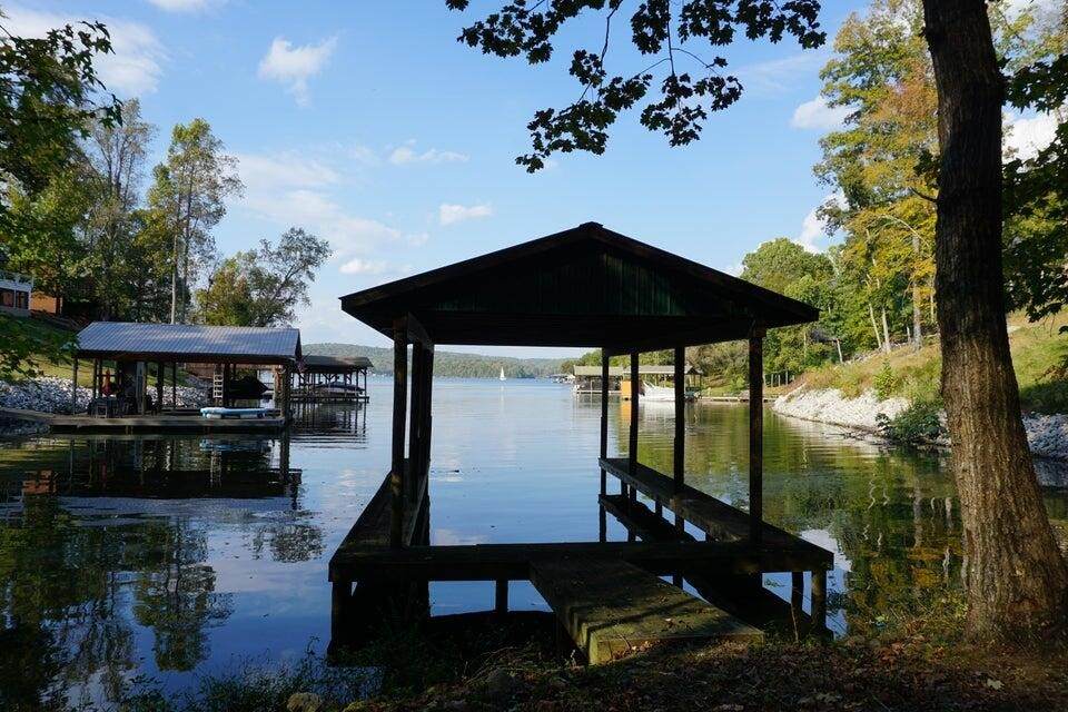 https://bt-photos.global.ssl.fastly.net/nashville/orig_boomver_1_RTC3260482-1.jpg