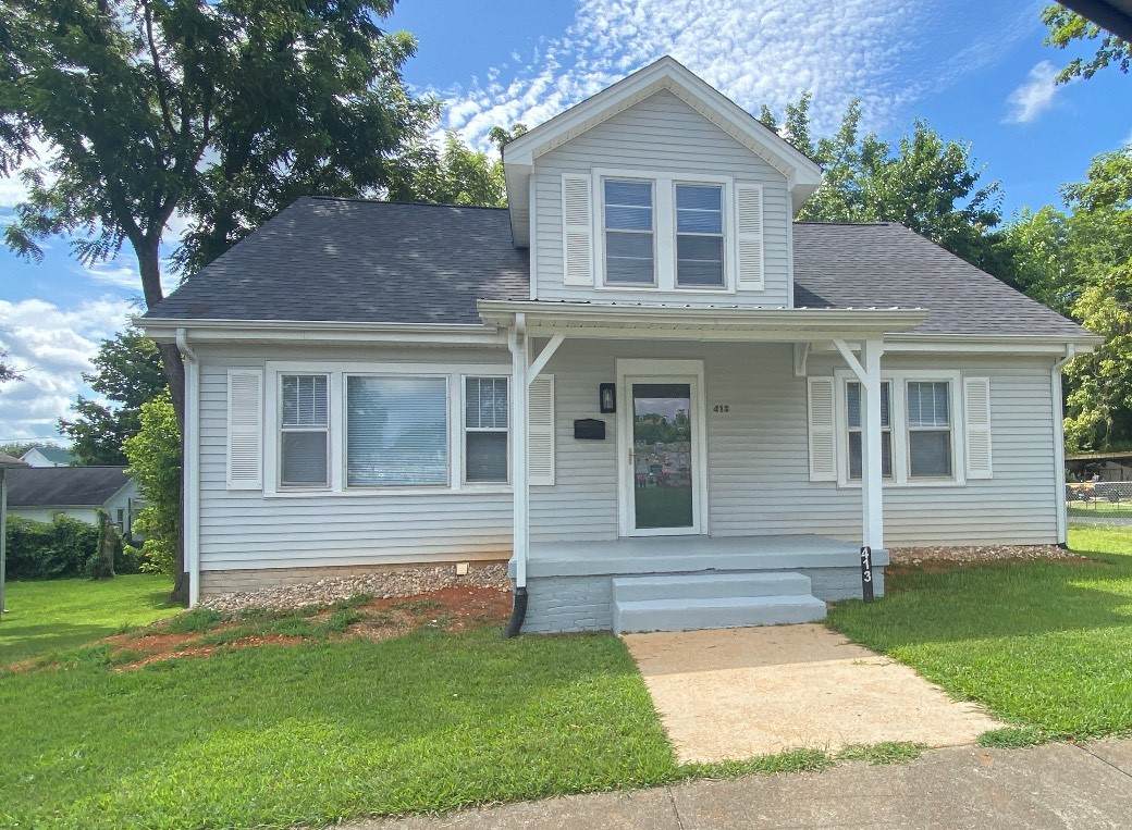 413 N Charlotte St - Photo 1