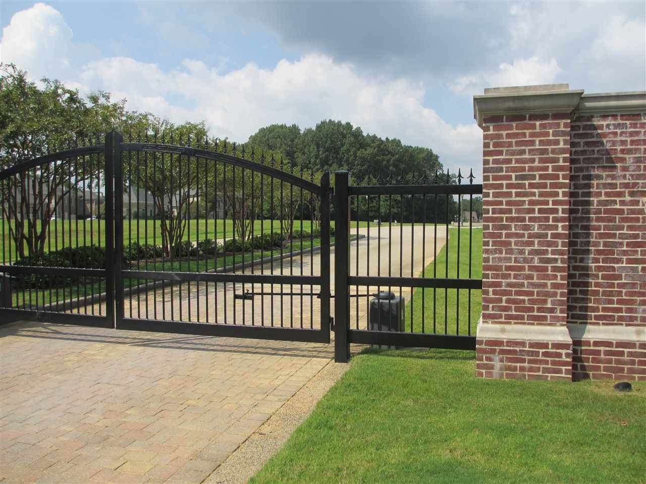 https://bt-photos.global.ssl.fastly.net/nashville/orig_boomver_1_RTC3280957-1.jpg