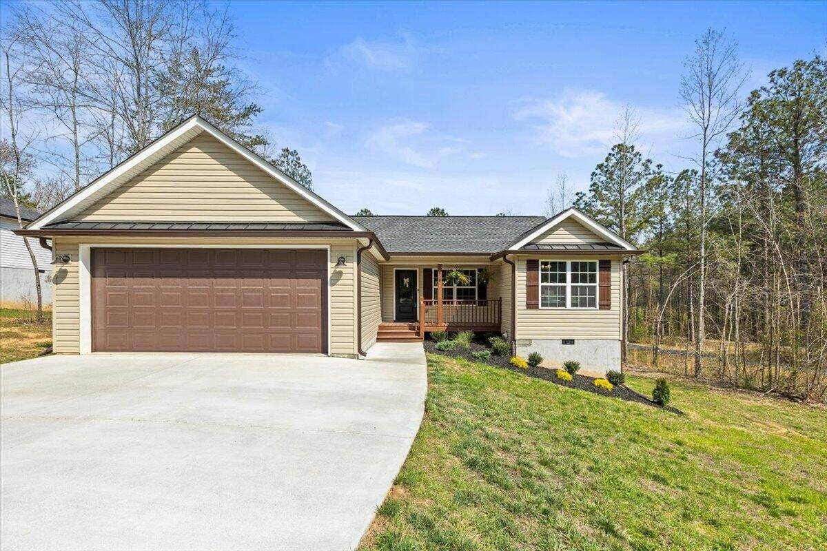818 Bridges Road - Photo 1