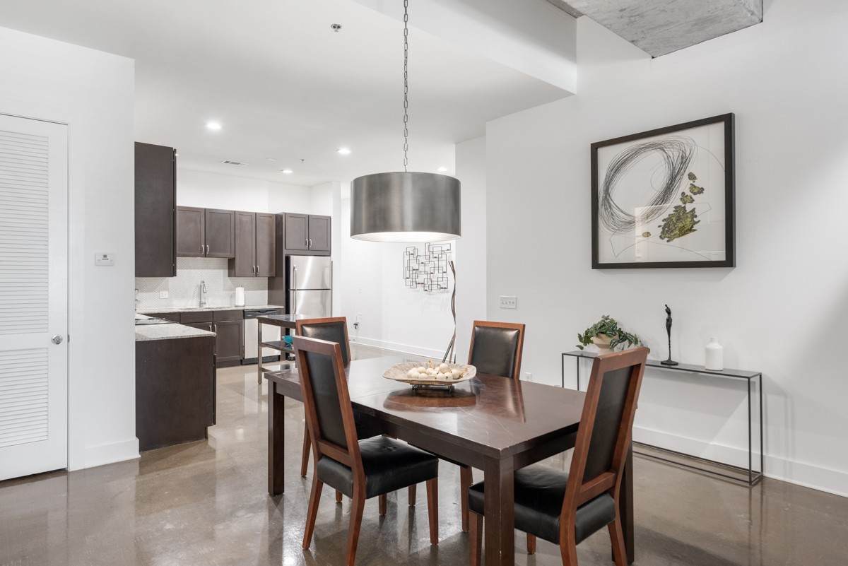 210 30th Ave - Photo 1