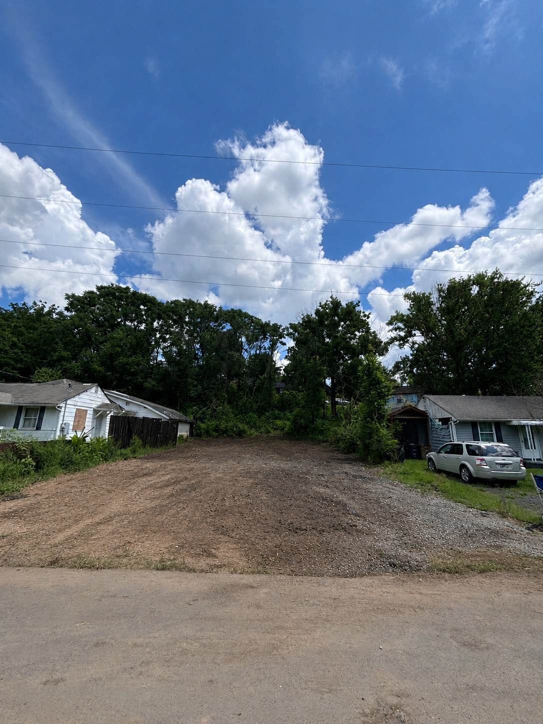 513 Village Ct - Photo 1