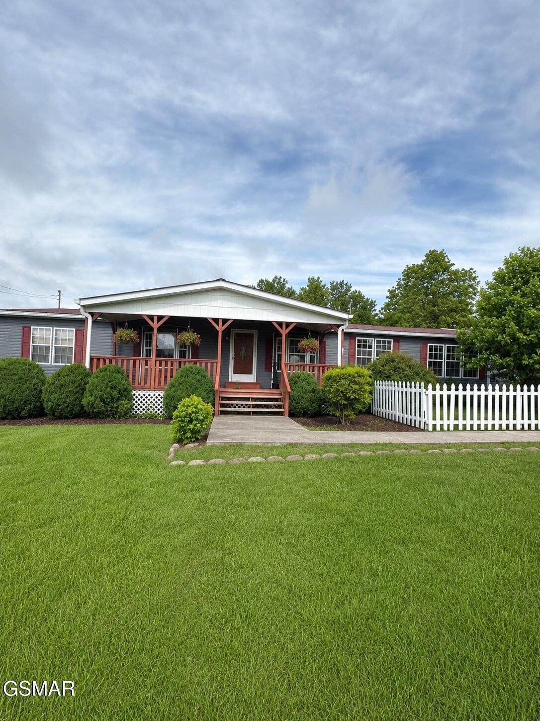 23 Treeline Court - Photo 1