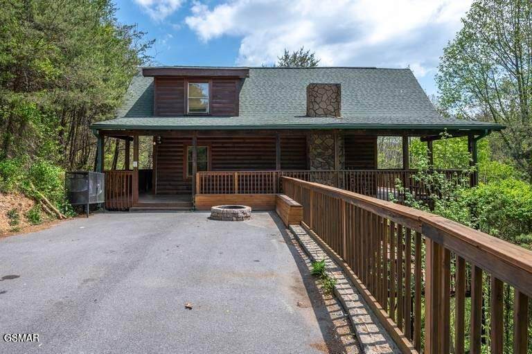 1979 E Mountain View Way - Photo 1