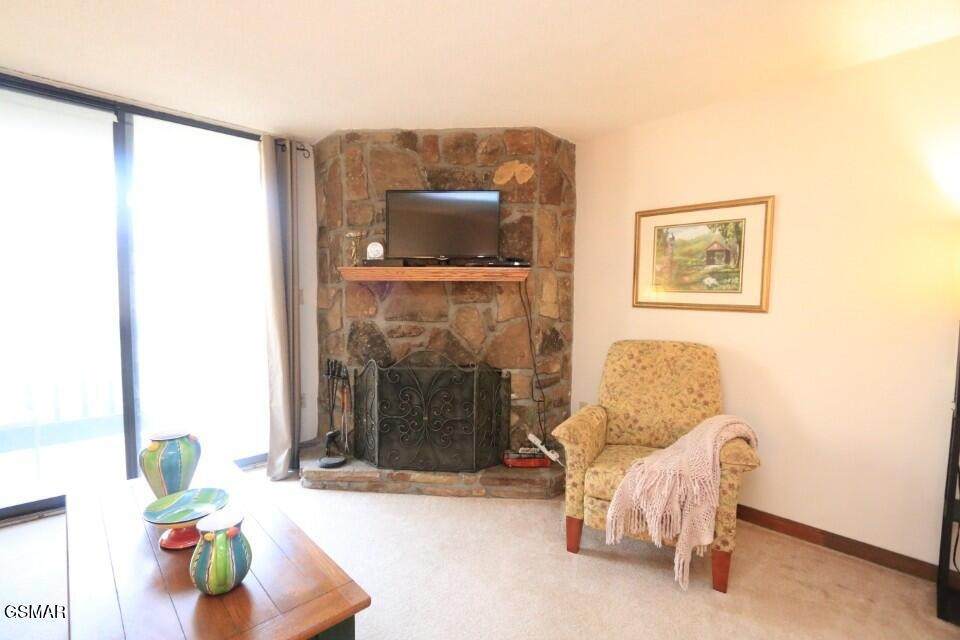 https://bt-photos.global.ssl.fastly.net/nashville/1280_boomver_1_RTC3302040-1.jpg