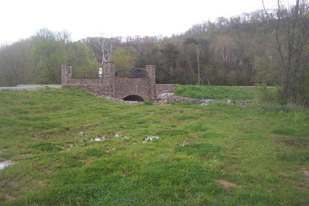 https://bt-photos.global.ssl.fastly.net/nashville/orig_boomver_1_RTC3304086-1.jpg