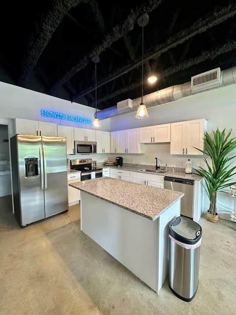 293 Plus Park Blvd - Photo 1
