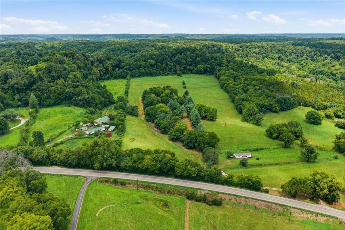 3438 Hampshire Pike - Photo 1