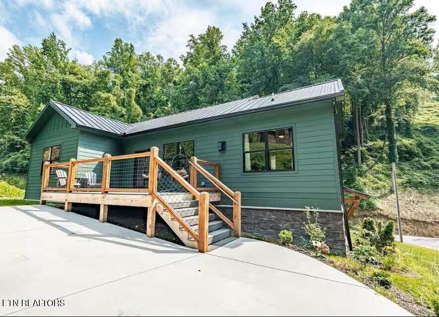 https://bt-photos.global.ssl.fastly.net/nashville/orig_boomver_1_RTC3307279-1.jpg