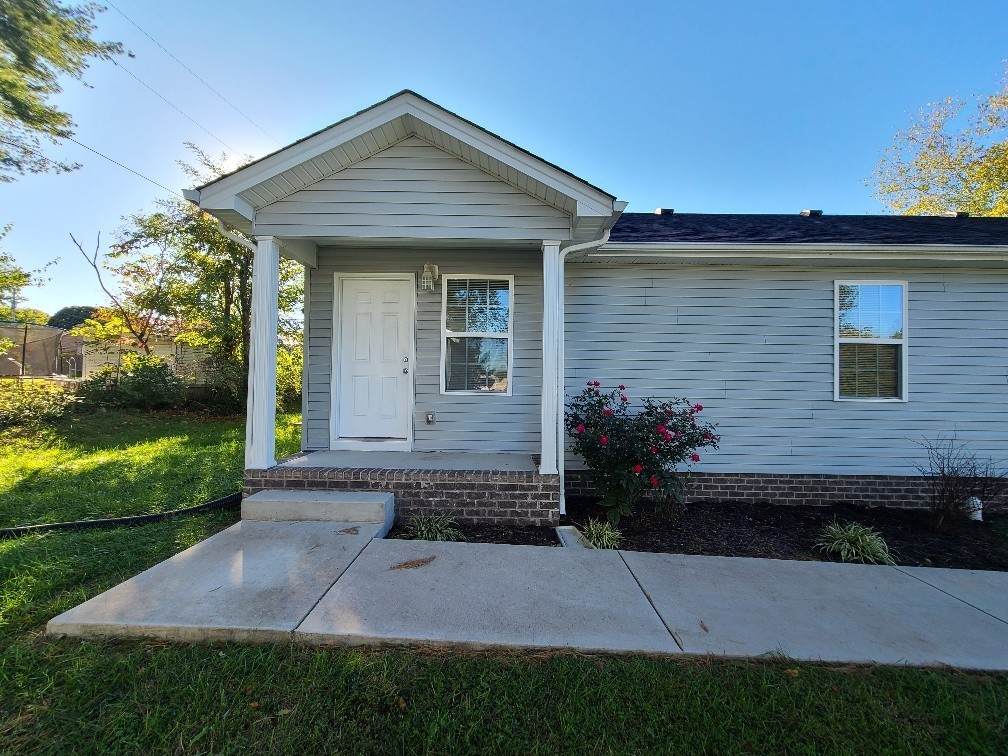 109 Williams St - Photo 1