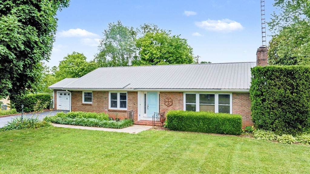 3614 Lafayette Rd - Photo 1