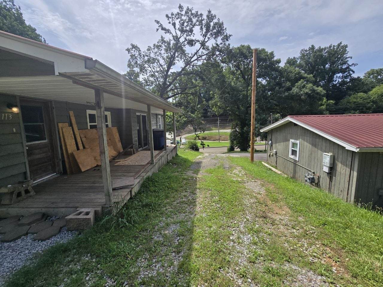 https://bt-photos.global.ssl.fastly.net/nashville/orig_boomver_1_RTC3312725-1.jpg
