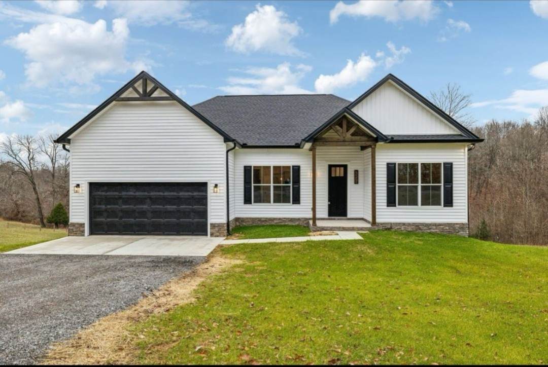 527 Hog Back Ridge Rd - Photo 1