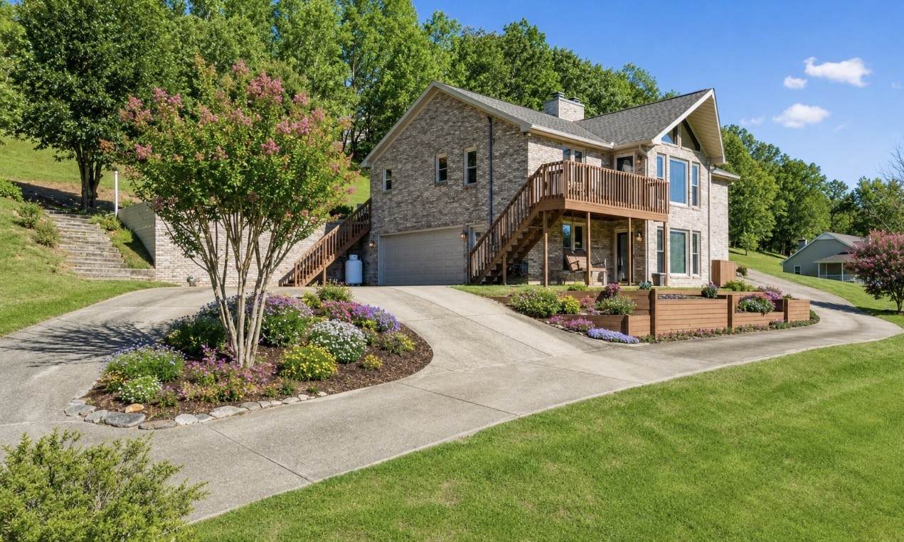 https://bt-photos.global.ssl.fastly.net/nashville/1280_boomver_1_RTC3318643-1.jpg