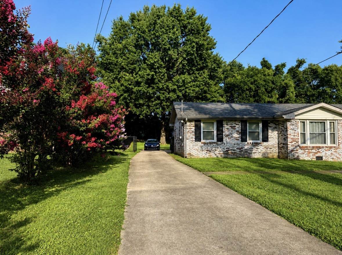 https://bt-photos.global.ssl.fastly.net/nashville/orig_boomver_1_RTC3319064-1.jpg