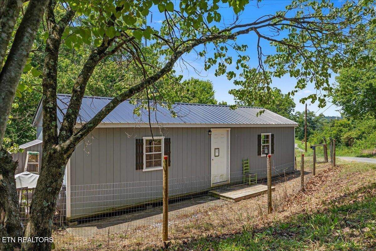 100 County Road 904 - Photo 1