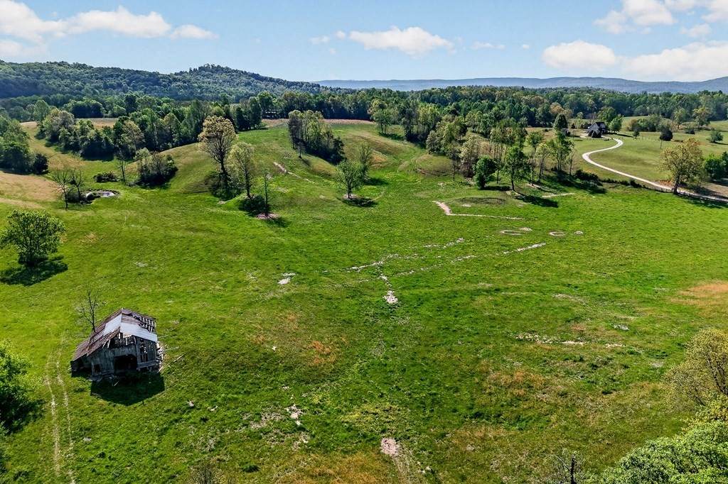 515 Jericho Rd - Photo 1