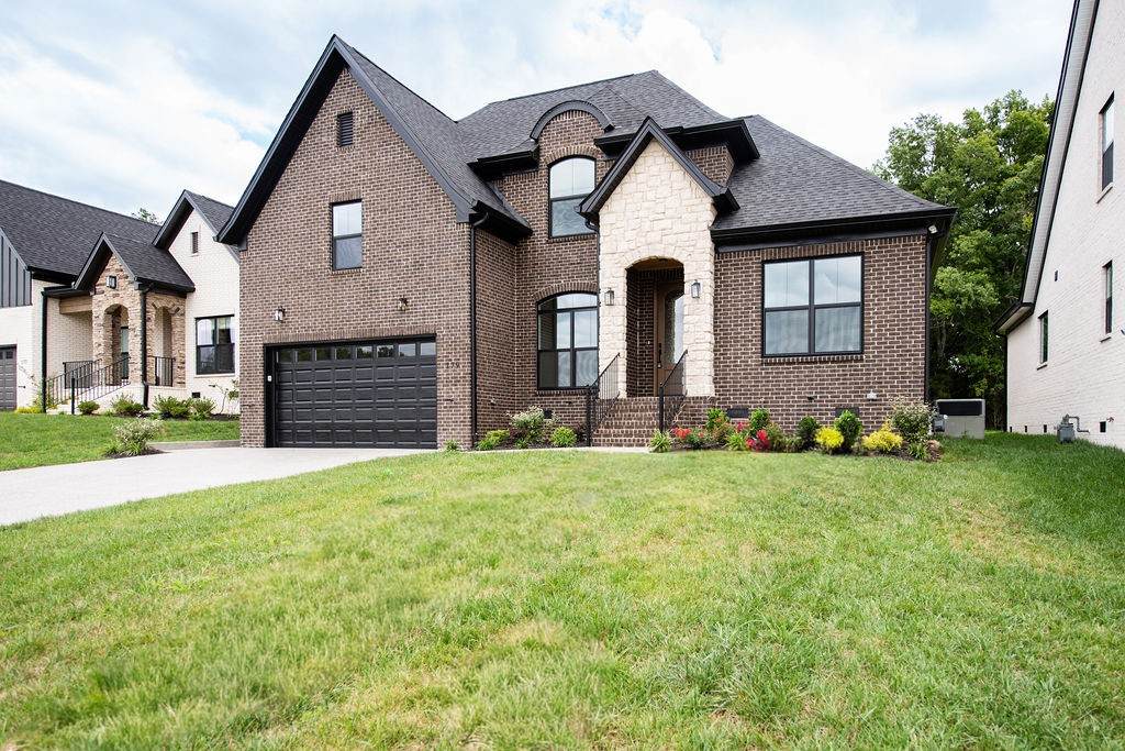 https://bt-photos.global.ssl.fastly.net/nashville/orig_boomver_1_RTC3324952-1.jpg