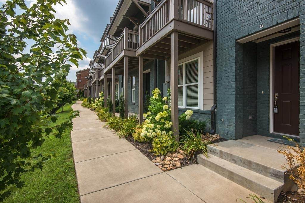 1815 Ridley Blvd - Photo 1