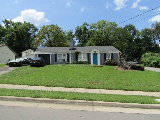 2717 Hartford Dr - Photo 1