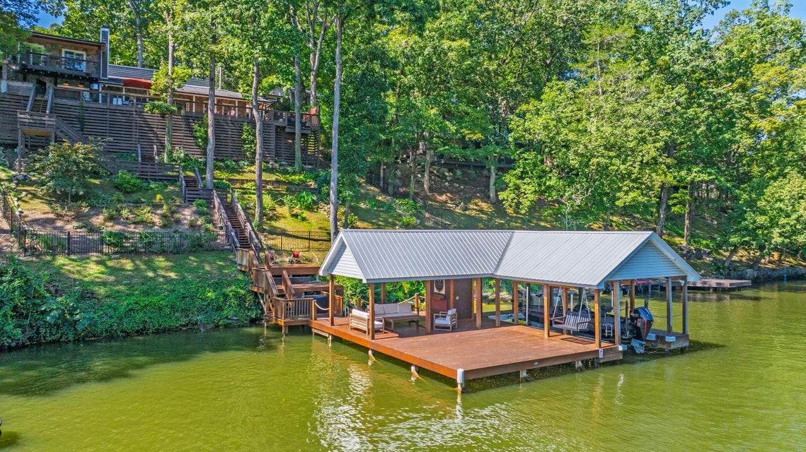 7421 Savannah Dr - Photo 1
