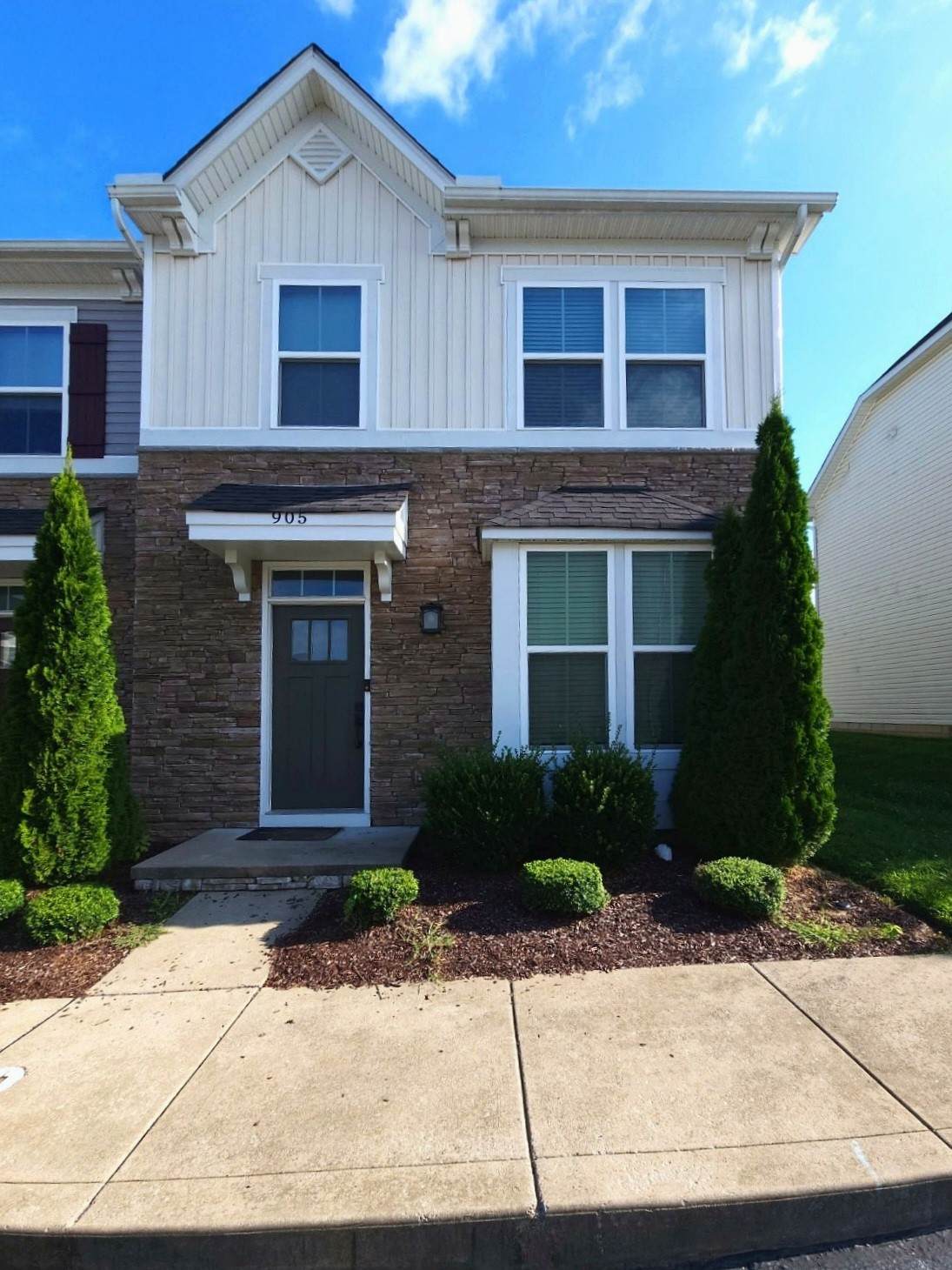 4316 Summercrest Blvd - Photo 1