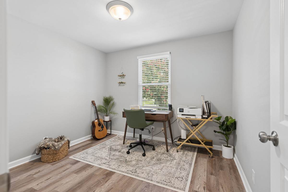 3100 Casa Ct - Photo 1