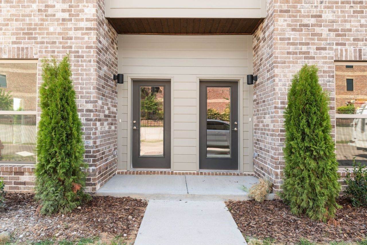 361B Wellows Chase - Photo 1