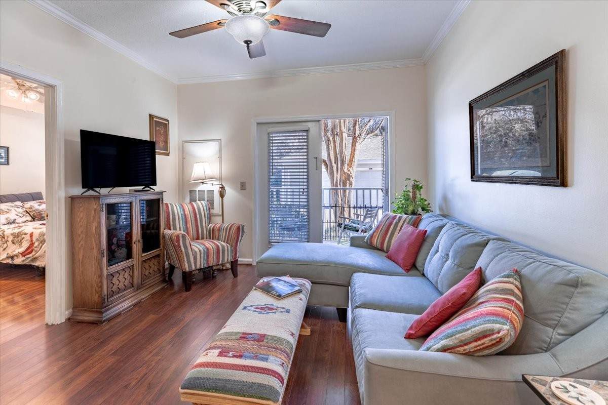 2025 Woodmont Blvd - Photo 1