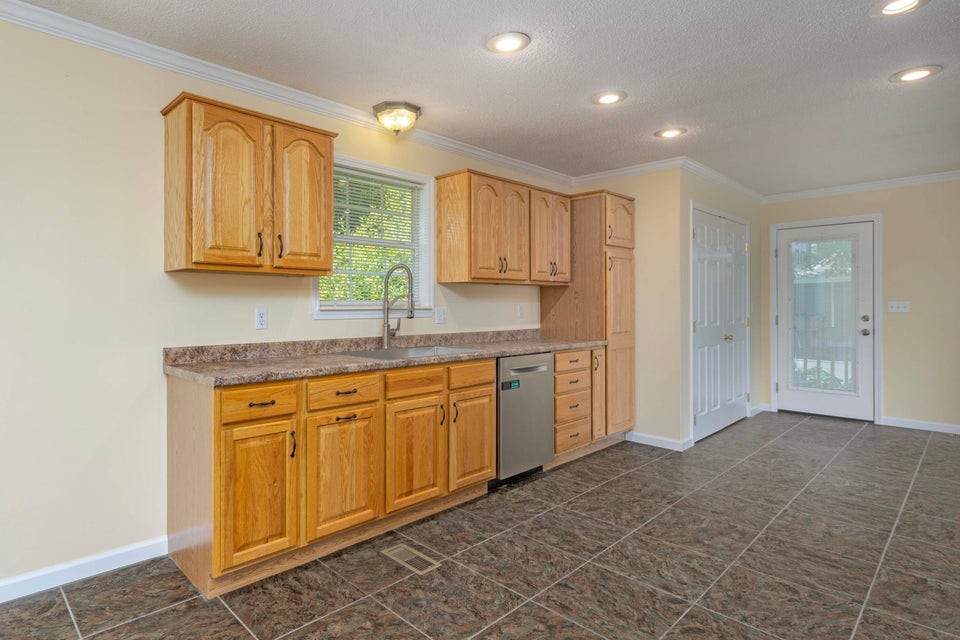 https://bt-photos.global.ssl.fastly.net/nashville/orig_boomver_1_RTC3514260-1.jpg