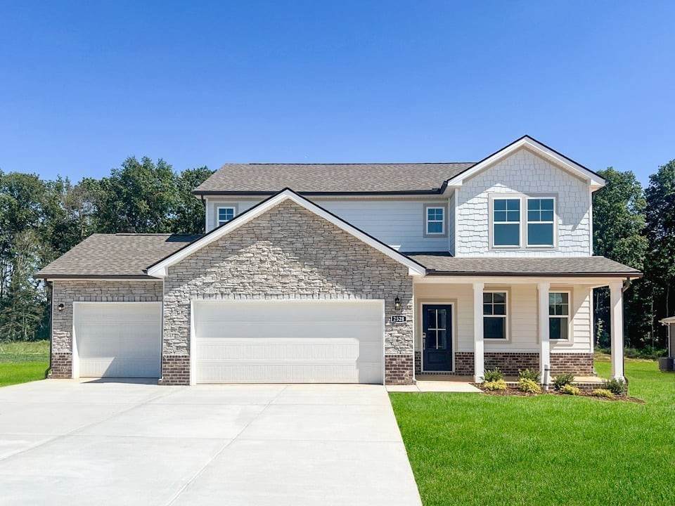 706 Wiskey Trail - Photo 1