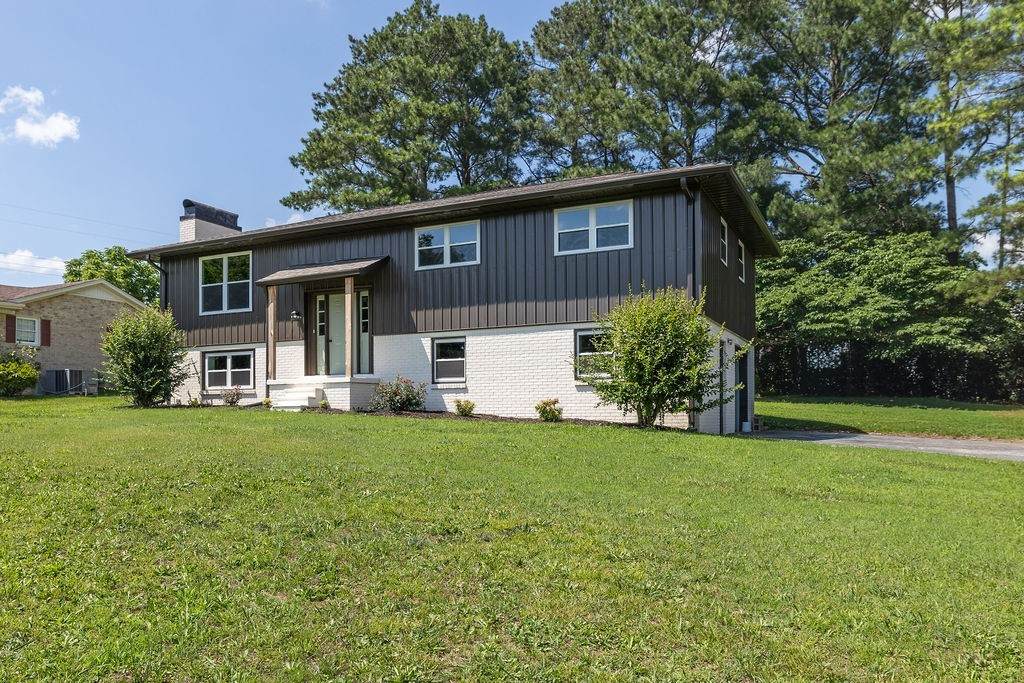 1708 Deer Hollow Dr - Photo 1