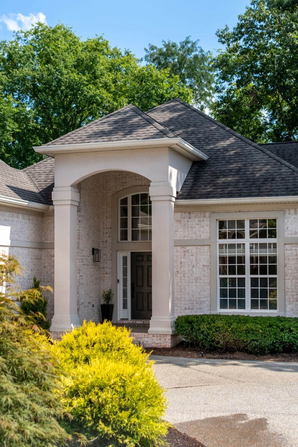 https://bt-photos.global.ssl.fastly.net/nashville/1280_boomver_1_RTC3530914-1.jpg