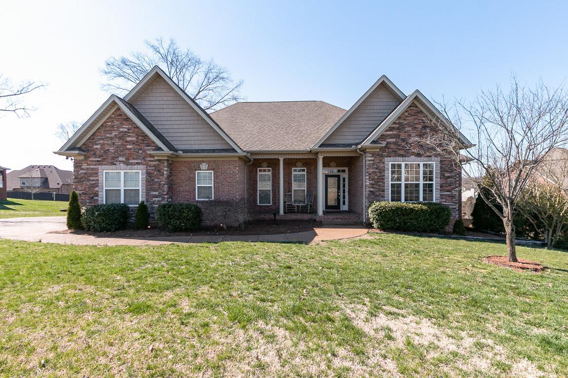 9119 Brooks Crossing - Photo 1