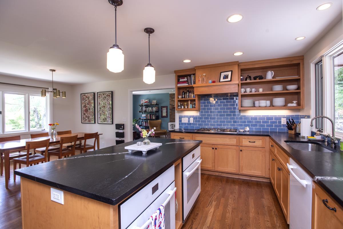 6559 Brownlee Dr - Photo 1