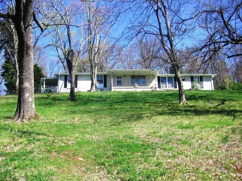 1060 Due West Ave - Photo 1
